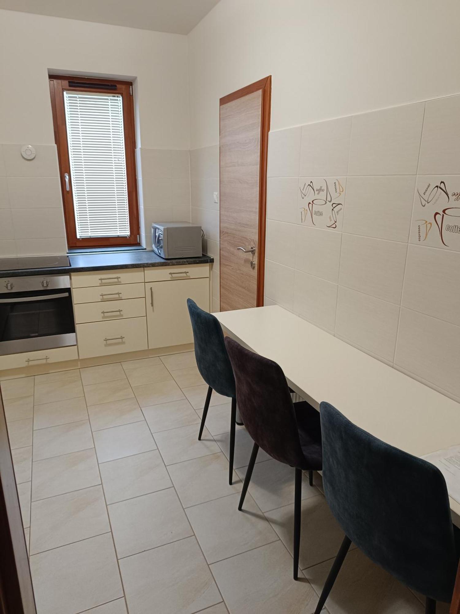 Thaly 5 Apartment Debreţin Exterior foto